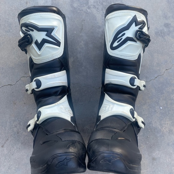 Alpinestar tech3 boots main image 5